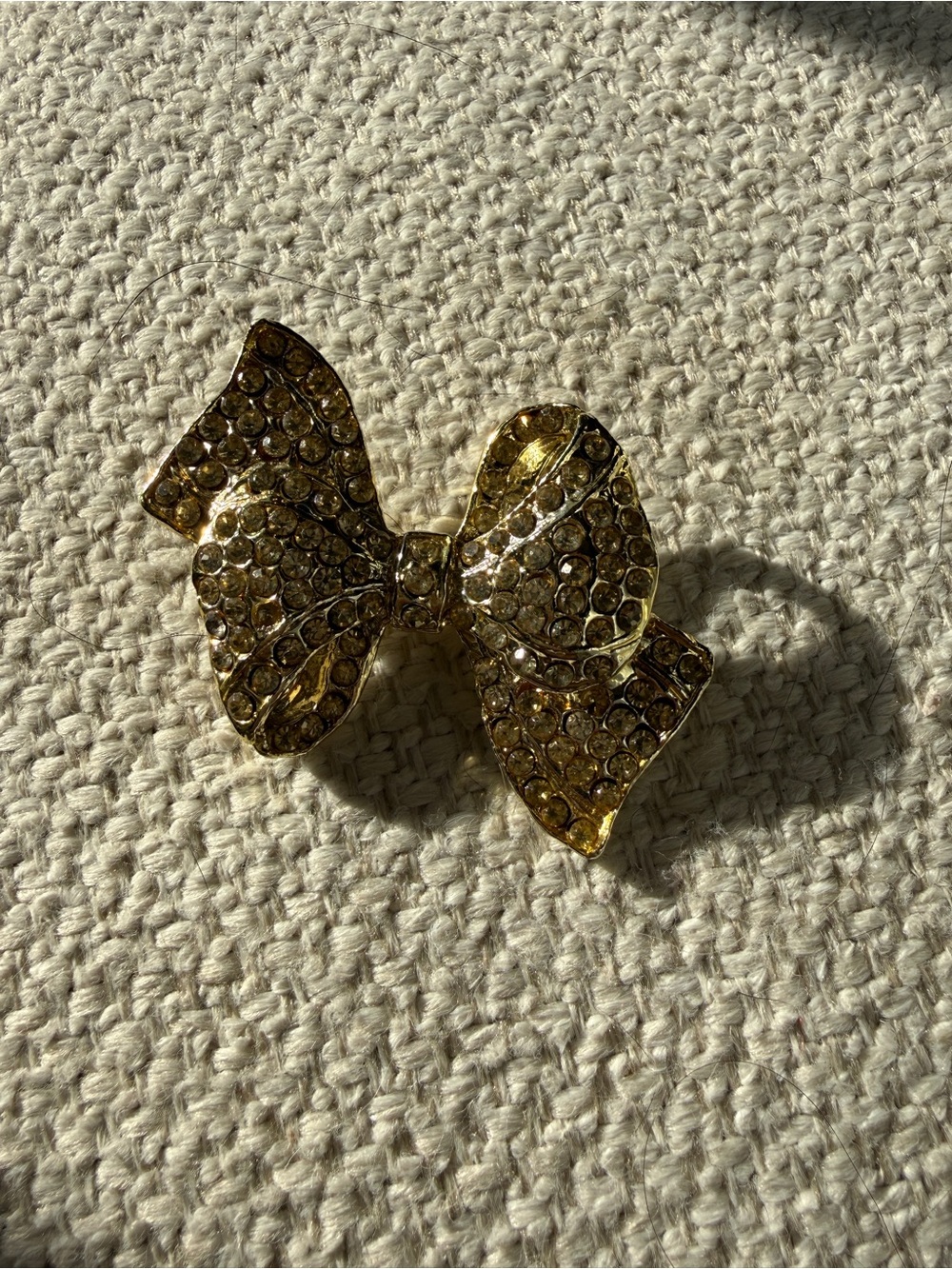 Vintage Gold Rhinestone Bow Brooch Pin - Picture 4 of 5